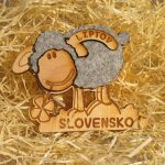 MAGNETKA OVCA S RÚNOM SIVÝM